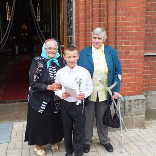 Bērniem 1. Sv. Komūnija Līksnā 06.06.2015.g.