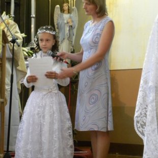 Bērniem 1.Sv.Komūnija Nīcgalē 2014.g.