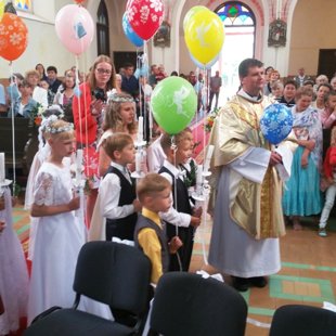 Bērniem 1.Sv.Komūnija Nīcgalē 19.06.16.g.