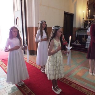 Bērniem 1.Sv.Komūnija Nīcgalē 28.06.15.g.