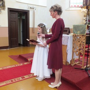 Bērniem 1.Sv.Komūnija Nīcgalē 28.06.15.g.