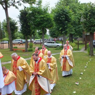 Bīskapa vizitācija Nīcgales draudzē 09.07.2017